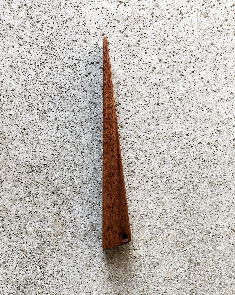 Le Petit Cale-Porte - Brun T1