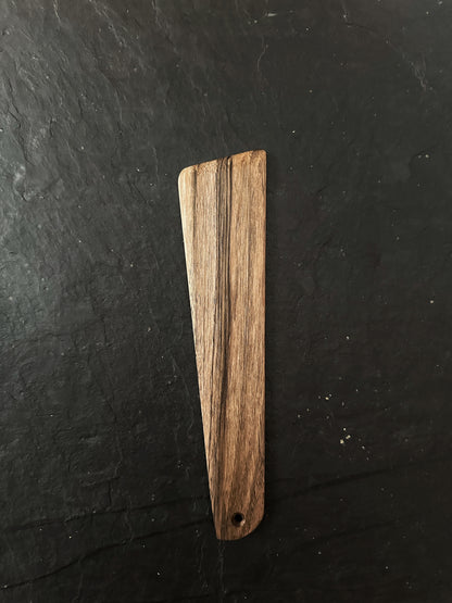 La Spatule de Cuisine T2 -  Noyer 029